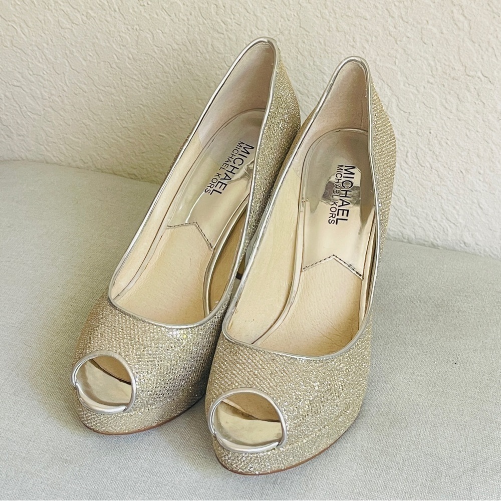 Michael Kors MK Women’s Silver Glitter Peep Toe Heels Shoes Size 7.5M - Picture 2 of 12